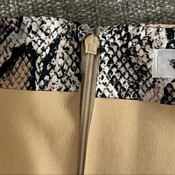 Wild Ginger Brown Snake Print Skirt Size 12 (Juniors) - Picture 7 of 12